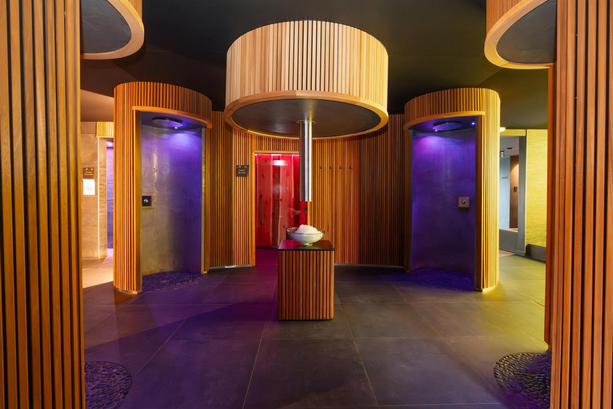 Domaine Des Thermes Awans ภายนอก รูปภาพ