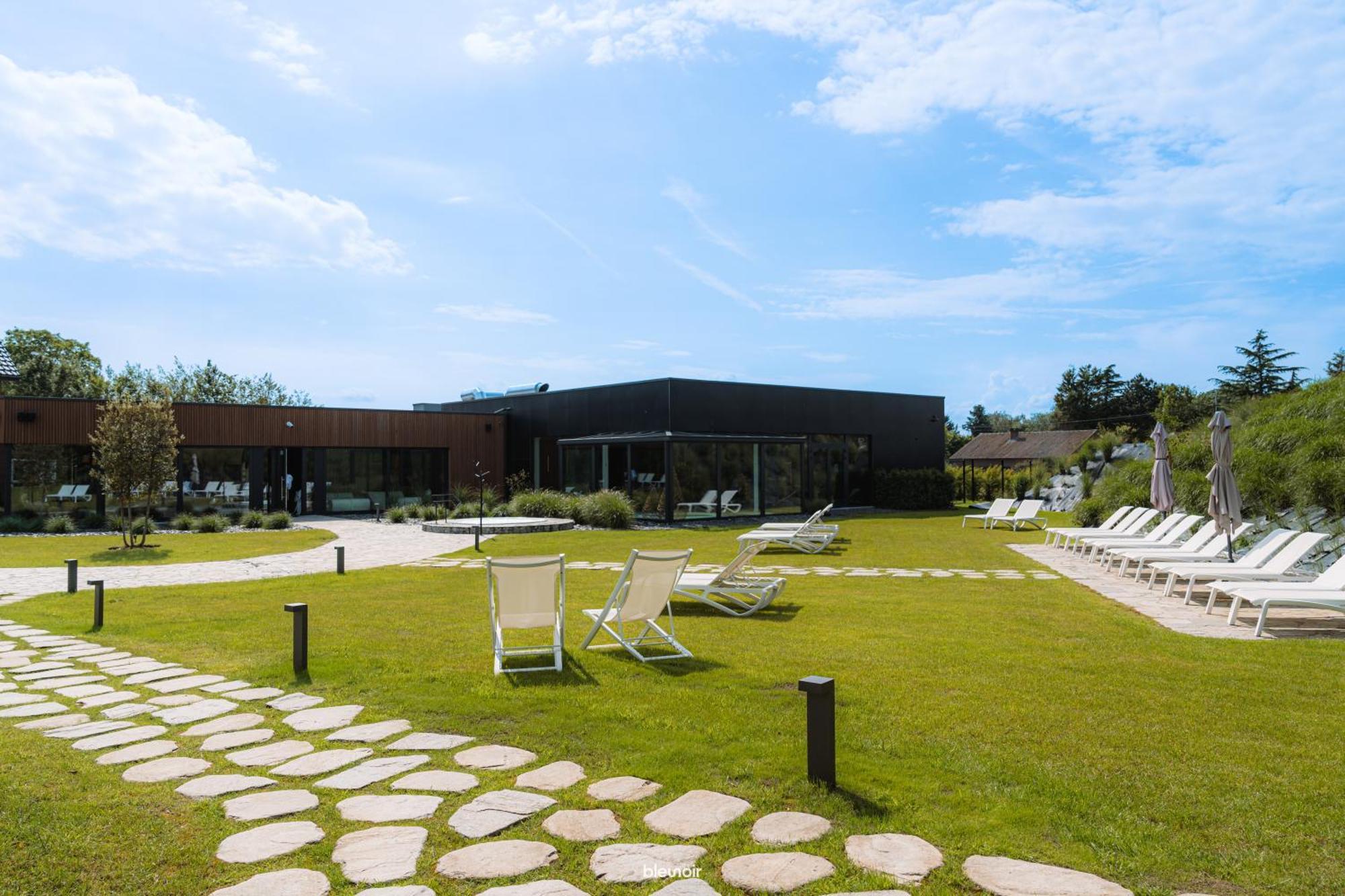 Domaine Des Thermes Awans ภายนอก รูปภาพ
